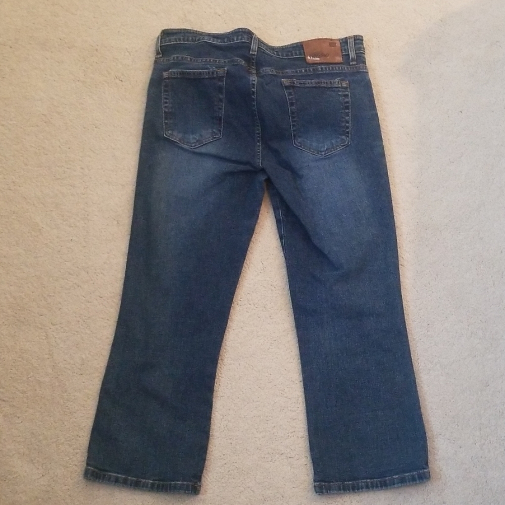 Jeans - Picture 2 of 2